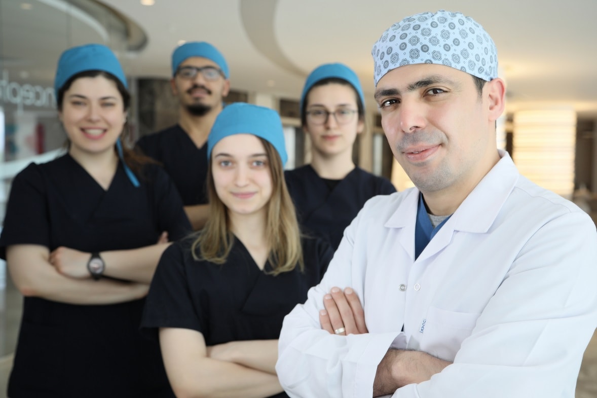Equipo de Bio Hair Clinic - Especialistas trasplante capilar Equipo de Bio Hair Clinic
